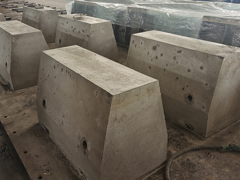 水泥围挡